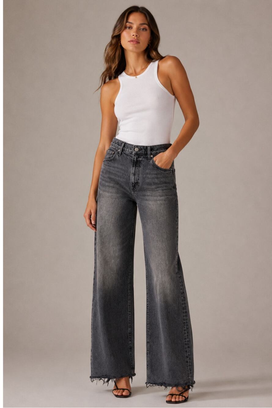 Express High Rise Wide Leg Jeans 14R Black Wash Raw Hem
